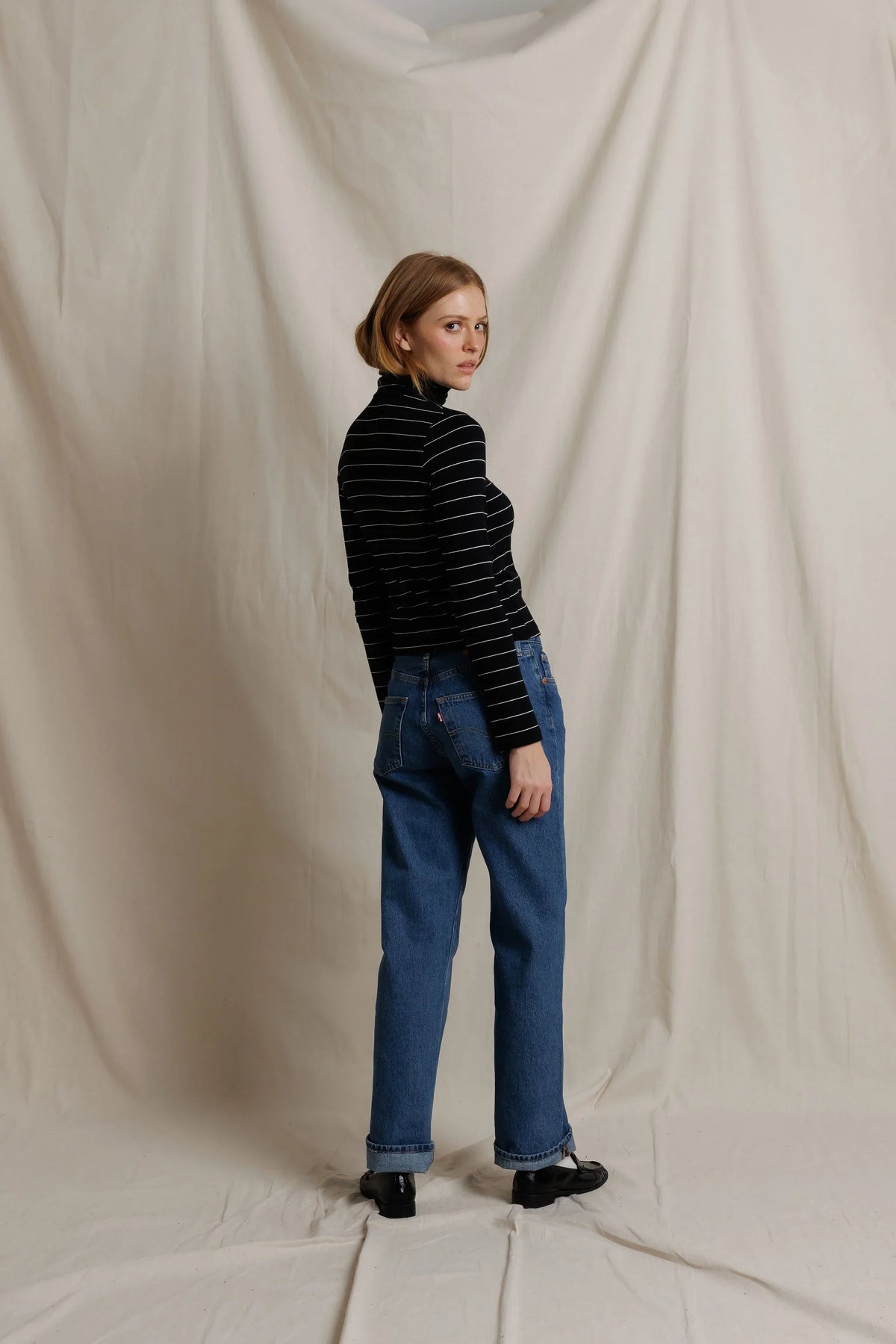 L/S Turtleneck - Black/Natural Stripe