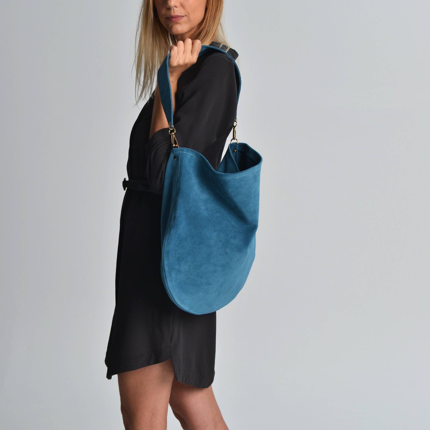 Anna Soft Suede Bag - Jeans