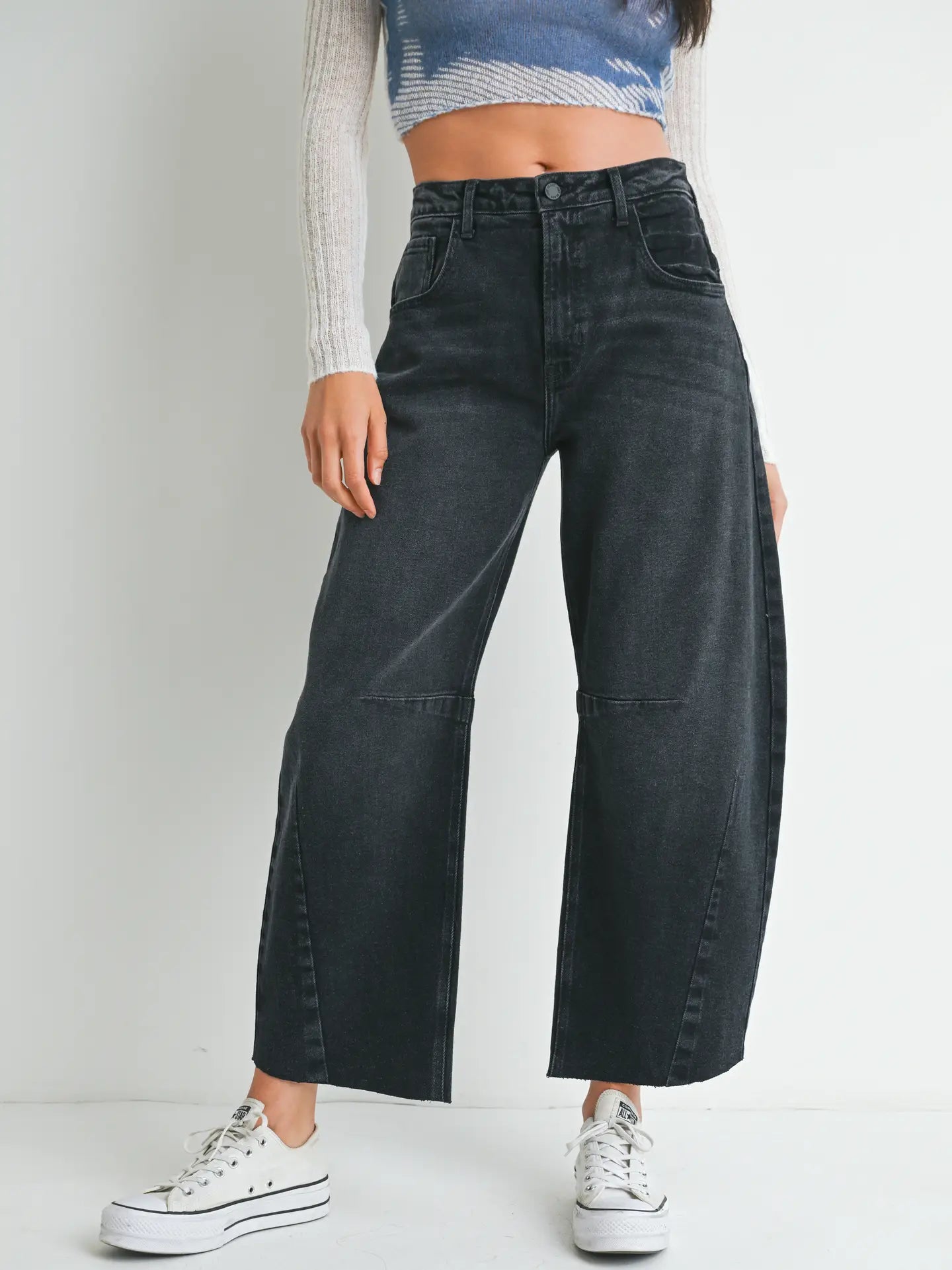 Barrel Jean w/ Seams - Washed Black