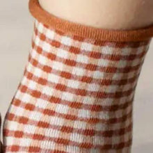 Load image into Gallery viewer, Picnic Mid Crew Socks - Rust
