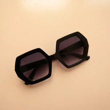 Load image into Gallery viewer, Iris Sunglasses - Black

