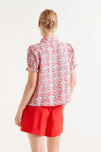 Load image into Gallery viewer, Short Sleeve Floral Print Shirt - Sugar Print
