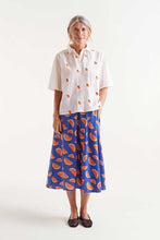 Load image into Gallery viewer, Short Sleeve Embroidered Citrus Print Shirt
