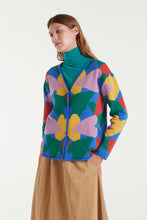 Load image into Gallery viewer, Heart Print Cardigan
