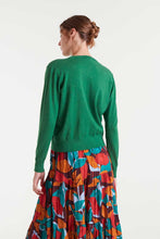 Load image into Gallery viewer, Heart Emroidery Sweater - Green
