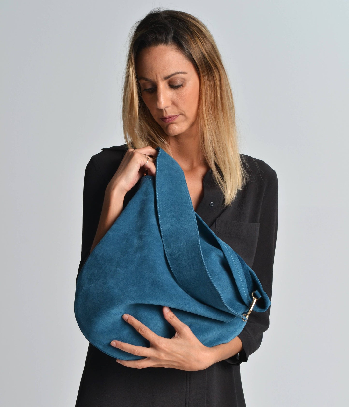 Anna Soft Suede Bag - Jeans