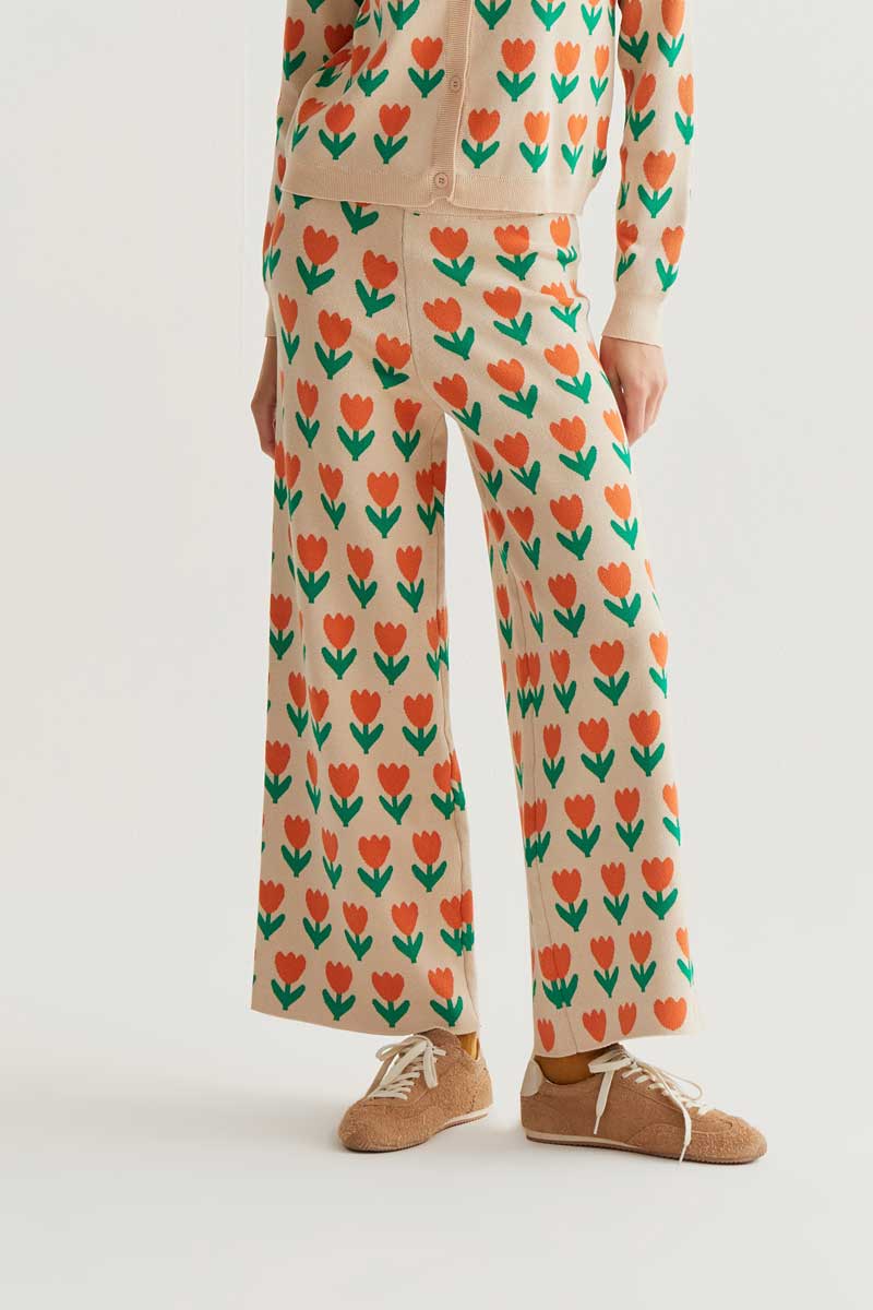 Tulip Print Sweater Pant