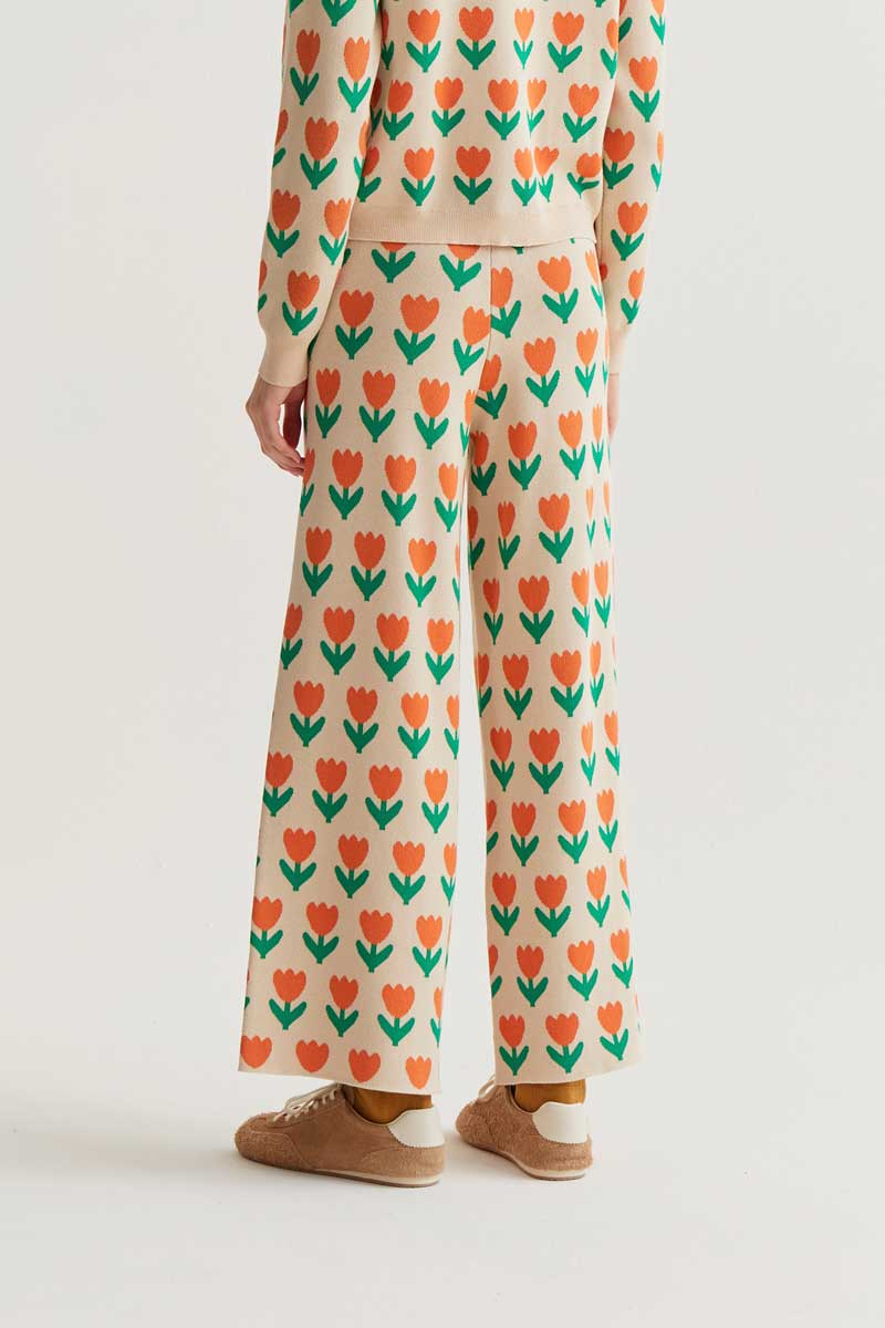 Tulip Print Sweater Pant
