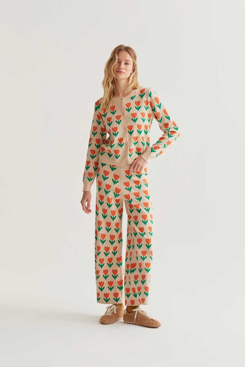 Tulip Print Sweater Pant