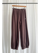 Load image into Gallery viewer, Pointelle Balloon Pants - Chocolate
