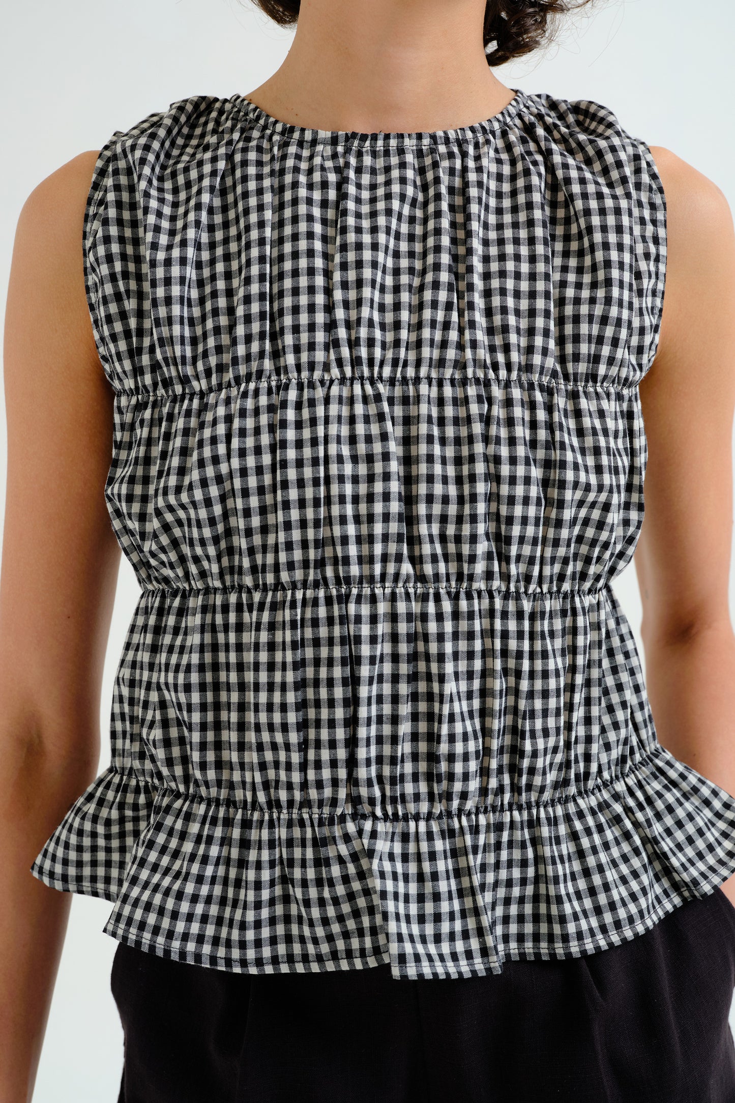 Sleeveless Gigham Top
