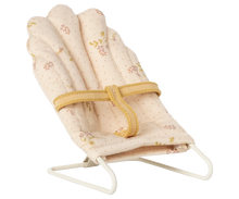 Load image into Gallery viewer, Babysitter, Micro - Off White
