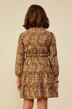 Load image into Gallery viewer, Notch Detail Long Sleeve Floral Dress
