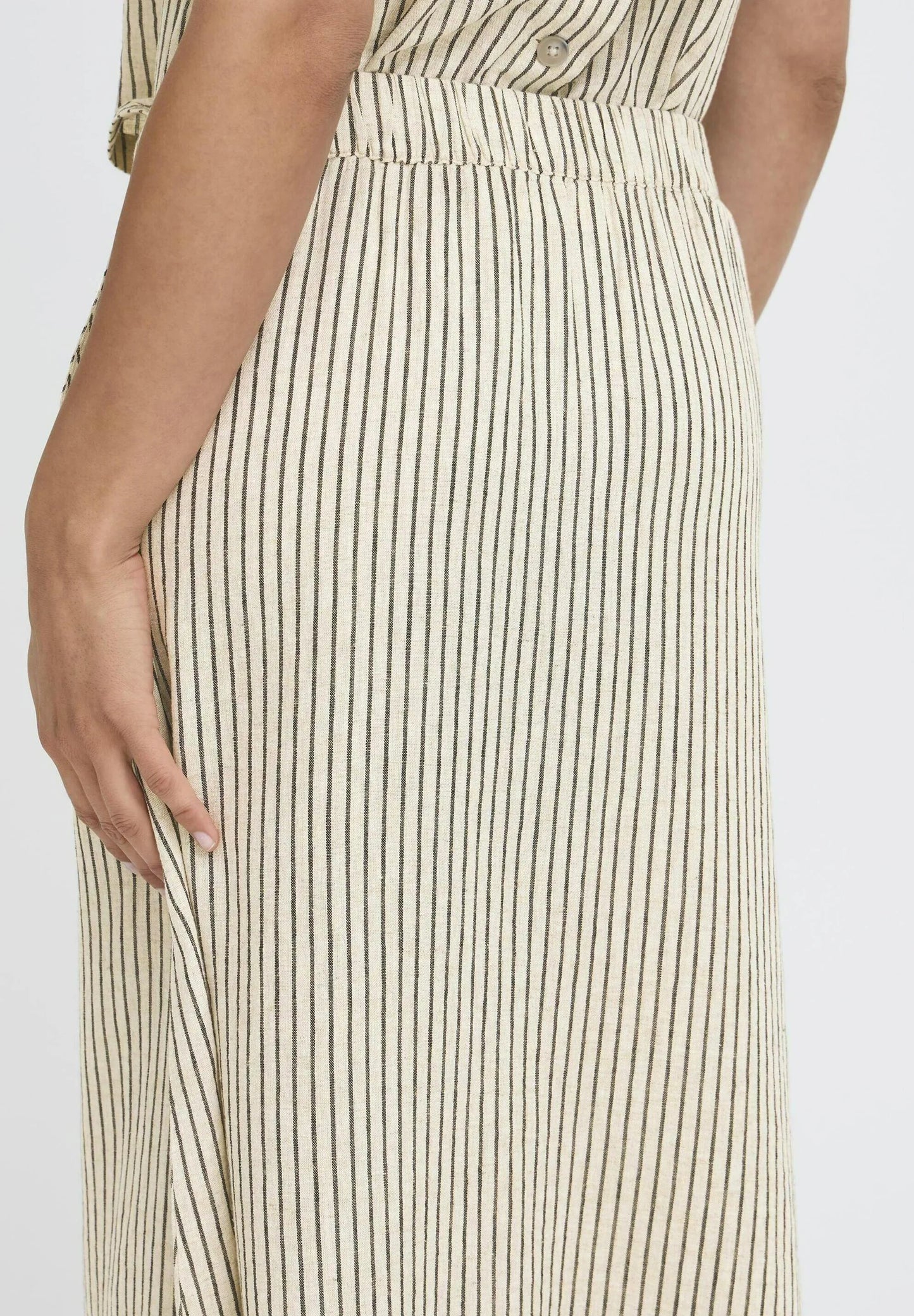 BYFALAKKA BUTTON - Maxi skirt - rainy day stripe