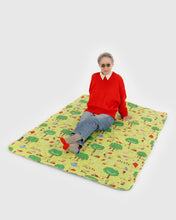 Load image into Gallery viewer, Baggu Picnic Blanket - Kite Eating Tree
