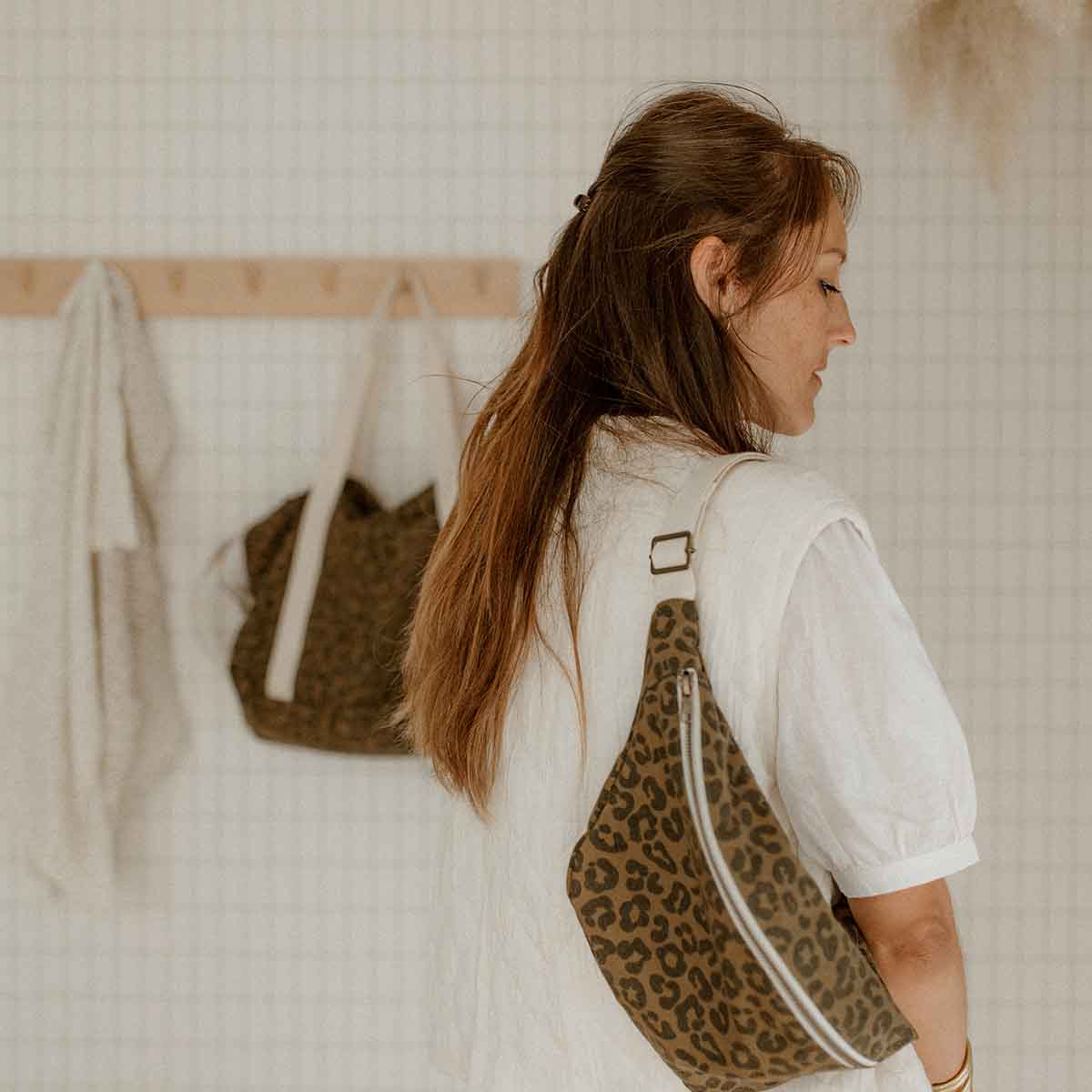 Women's Bum Bag - Graou Olive