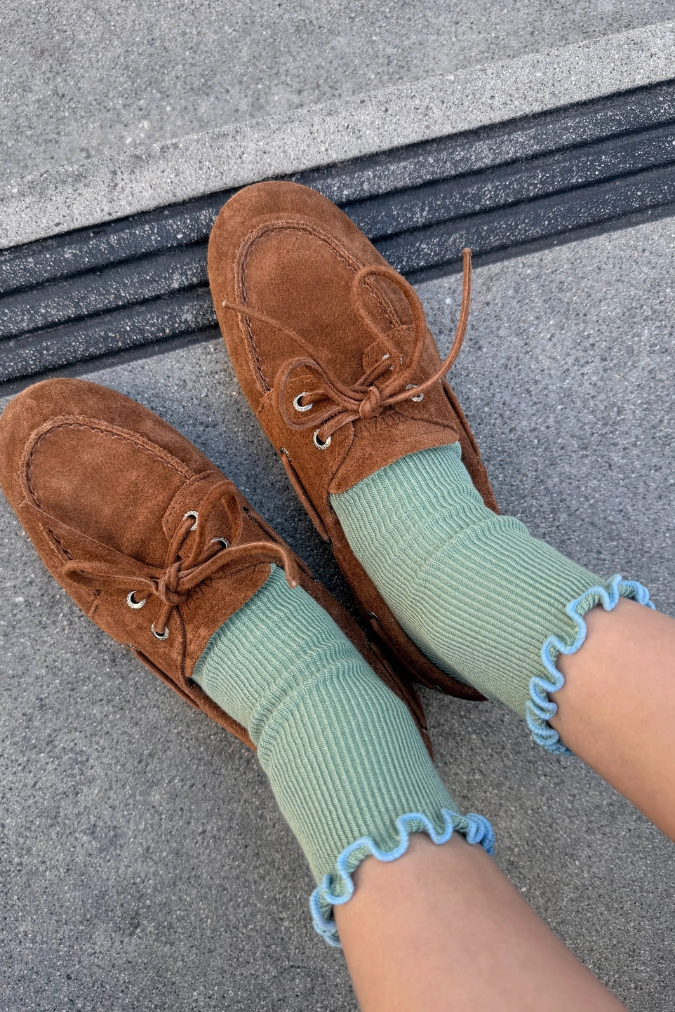 The Petite Ruffled Modal Socks - Sea Glass/Powder Blue