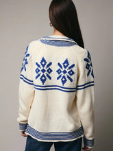 Load image into Gallery viewer, Snowflake Graphic Cardigan
