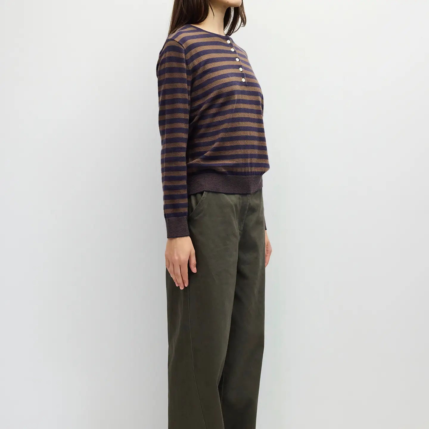 The Virginia Henley Sweater - Navy/Brown