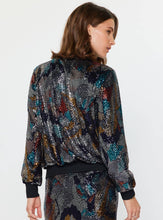 Load image into Gallery viewer, Metallic Sequin Cardigan
