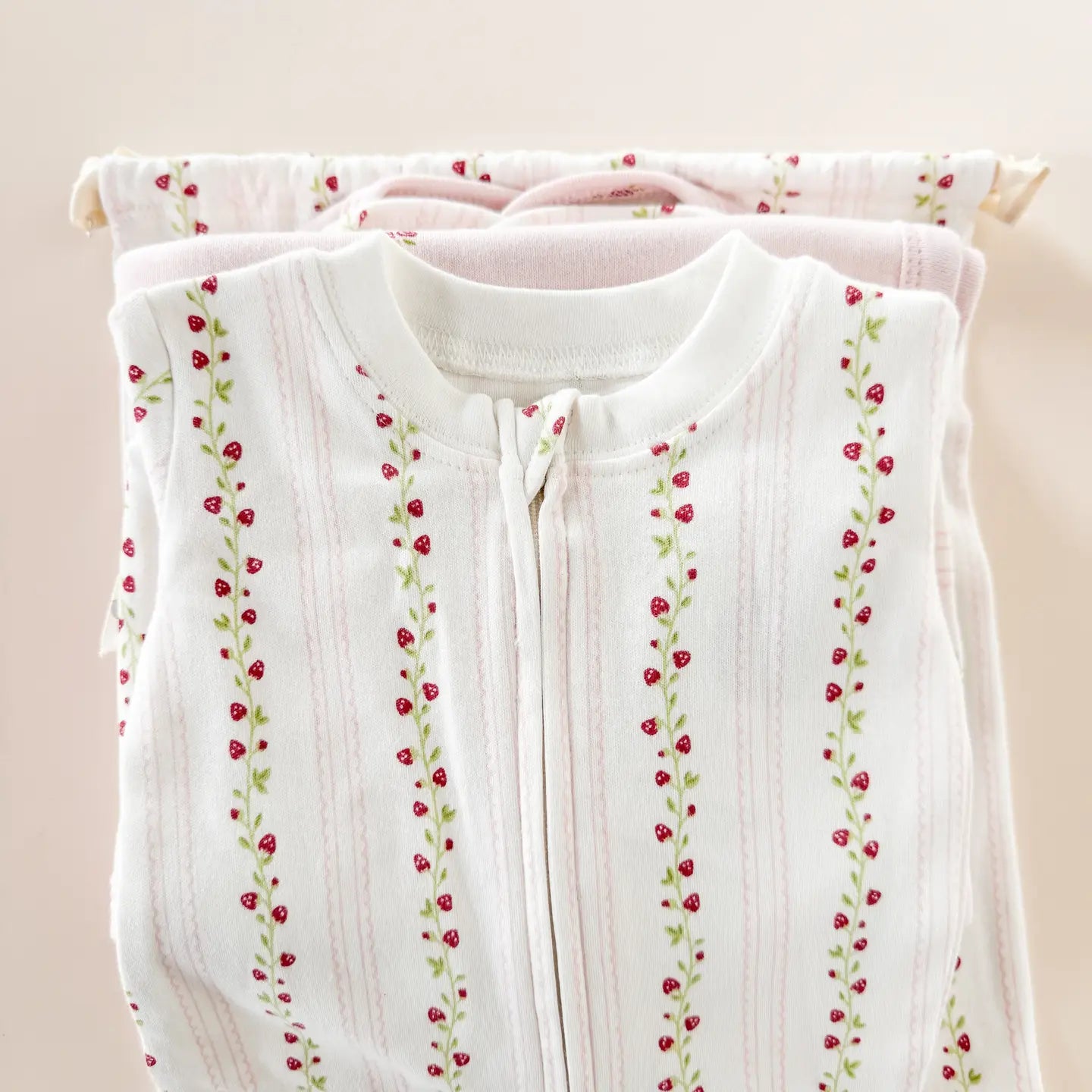 Long Sleeve Zipper Romper - Strawberry