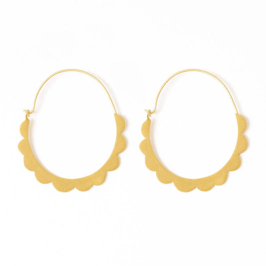 Stephanie Scallop Wrapped Hoop