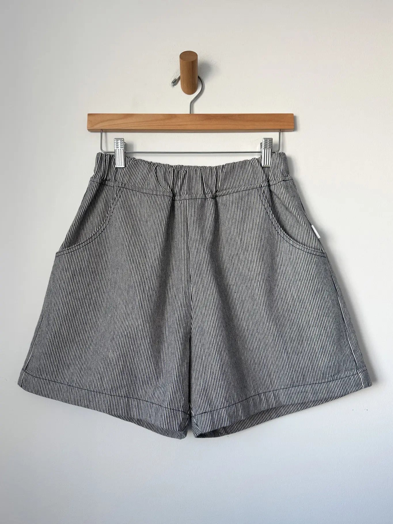 City Shorts - Blue Stripe
