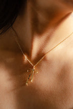 Load image into Gallery viewer, Bad to the Bow Necklace Gold
