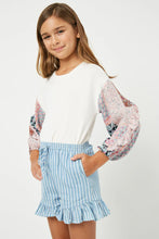 Load image into Gallery viewer, Stripe Drawstring Shorts
