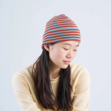 Load image into Gallery viewer, Simple Stripe Beanie
