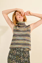 Load image into Gallery viewer, Stripe Sweater Vest - Grey
