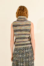 Load image into Gallery viewer, Stripe Sweater Vest - Grey
