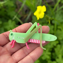 Load image into Gallery viewer, Chapulin Bug - Hair Barrette
