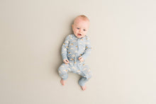 Load image into Gallery viewer, Dreamy Skies Bamboo Sleeper
