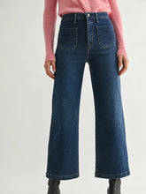 Load image into Gallery viewer, Patch Pocket Wide Leg - Dark Wash
