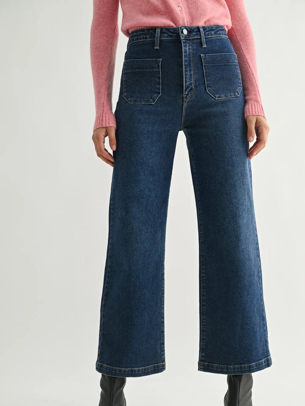 Patch Pocket Wide Leg - Dark Wash