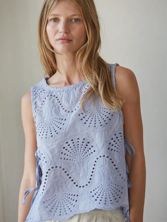Woven Cotton Eyelet Sleeveless Top - Lilac
