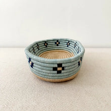 Load image into Gallery viewer, Ngozi Bread Basket
