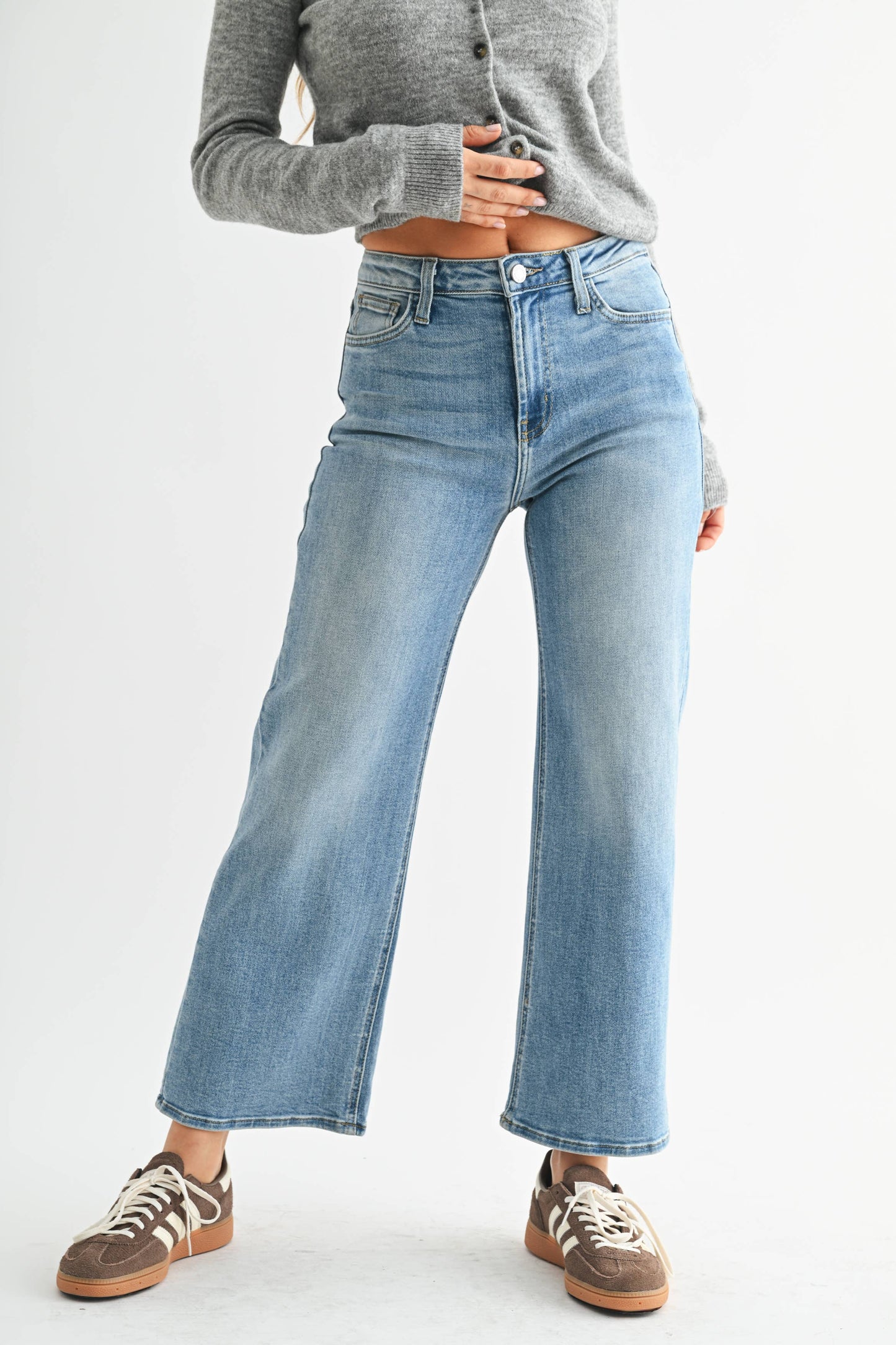 BP239J - MED - The Classic Wide Leg