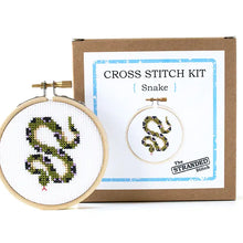 Load image into Gallery viewer, Snake Diy Mini Cross Stitch Kit
