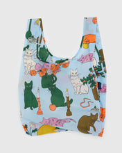 Load image into Gallery viewer, Standard baggu bag with table cats
