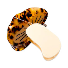 Load image into Gallery viewer, Midi Shiitake Hair Claw Clip
