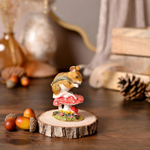 Load image into Gallery viewer, Treasured Trinkets - Mouse on Toadstool
