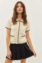 Load image into Gallery viewer, Contrast Scallop Cardigan - Black/Cream
