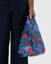 Load image into Gallery viewer, Baby BAGGU - Apple Tree
