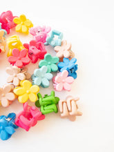 Load image into Gallery viewer, Mini Flower Hair Clips - 36 Pack
