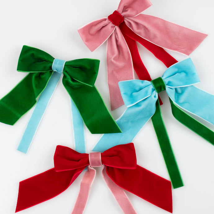 Decortive Velvet Bows