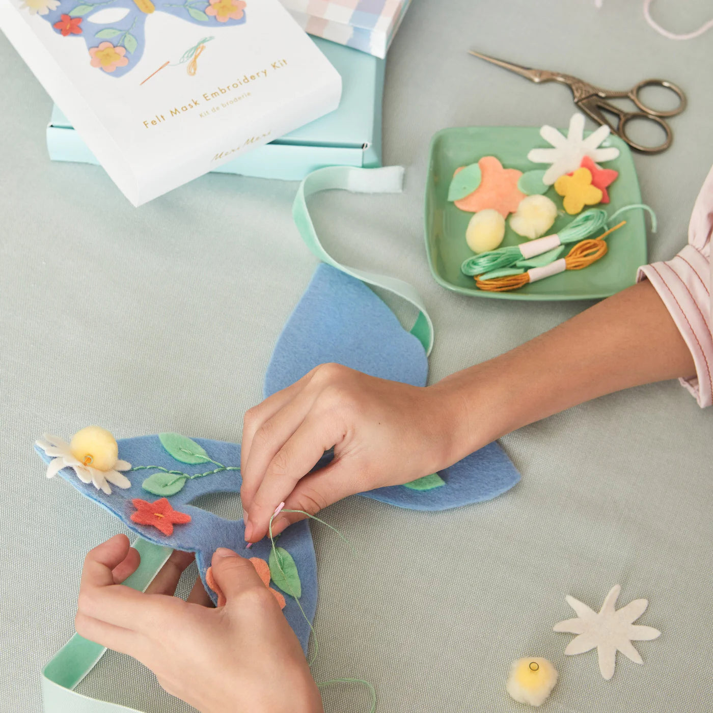 Flower Embroidery Mask Kit