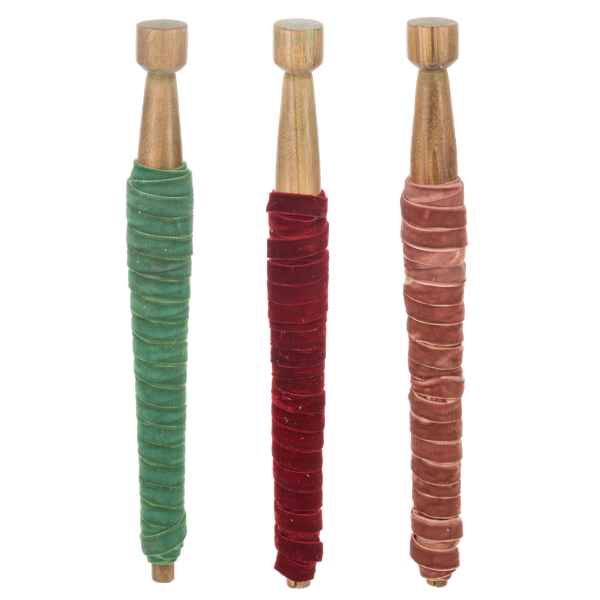 Holiday Ribbon on Wood Needle Set