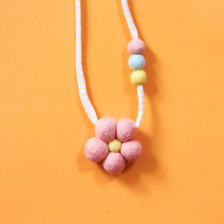 Flower Power Wool Necklace (two colors)